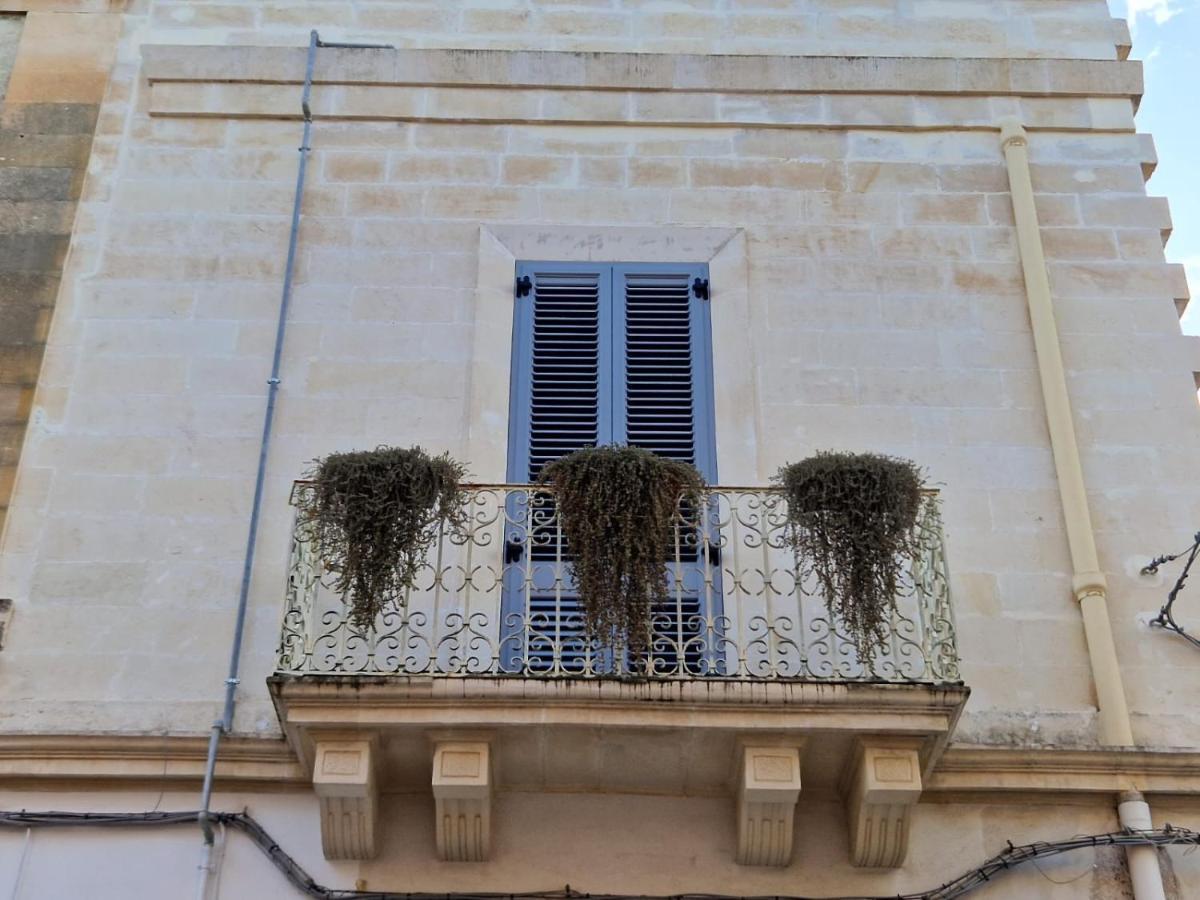 La Casa Di Nonna Titina Apartment Lecce Exterior photo